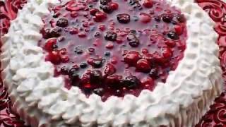 TORTA farcita alla crema panna e frutti di bosco