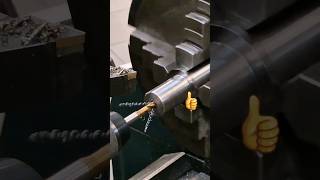 Abertura de rosca em aço de veio no torno mecânico #build #machine #shorts