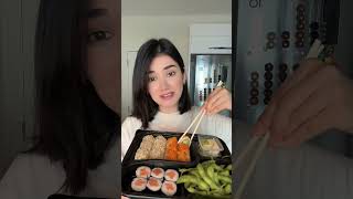 Akşam Yemeği İçin Sushi Sipariş Verdim