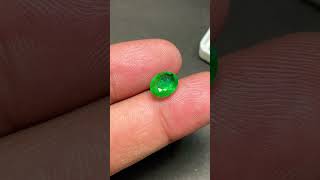 #gemstone #jadeite #jadeaccessories #gems #jadejewellery #emerald #ruby #emeraldgemstone #sapphire