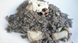 Arroz Negro con sepia y calamar..nutritivo, fácil y delicioso!!