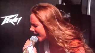 Danielle Bradbery covers "Try" by Pink Stagecoach Festival 2014