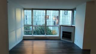 Spacious 1-Bedroom Condo in Vancouver, BC, Canada - Coal Harbour