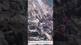 Adikailash omparvat panchachuli road block sep2024#mountains #omparvat #landslide #viralvideo