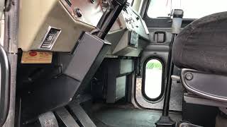 Interior of 1989 Peterbilt 379