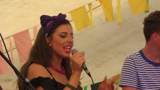 Tafwyl 2018 - Alys Williams a'r Band - "Coelio Mewn Breuddwydion"