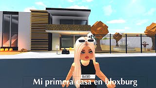 Construí mi primera casa en bloxburg 🏠🥹