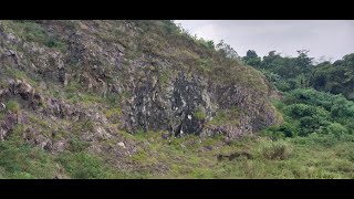 Tempat panjat tebing Sumedang masih sangat alami dan jarang yang mengetahuinya