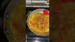 Lets make breakfast with me #breakfast #viral #cooking #omlete #eggrecipe #recipe #pakistanidish