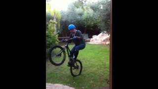 Rear wheel hop fight