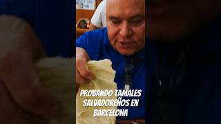 Probando tamales salvadoreños en Barcelona #elsavador #tamales #restaurantepicapica #nauvlogs