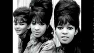 Ronnie Spector - Walking In The Rain