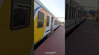 11807 || Virangana Lakshmibai jhanshi - Agra Cantt. Memu VGLJ - AGC departure Sonagir #tracksounds