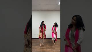 Chunnari chunari 💃 #dancecover #viral #shortvideo #sangeetdance #dance #bollywooddance #viralshort