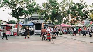 Walking street, Isaan music with the happiest local musicians in the world.