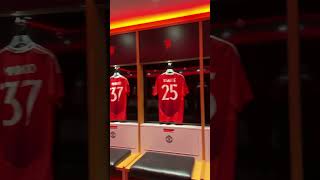 Manchester United Stadium Dressing Room 🇬🇧🏟️ #manchesterunited #shortvideo #travel