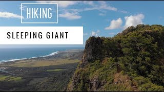 Hiking SLEEPING GIANT on Kauai