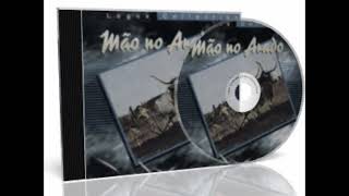 Trio felizardo-Mão no Arado