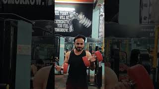 Kis ko Krna aata hee hold dumbbell Baicep workout #subscribetomychannel #viral #trending #gymworkout