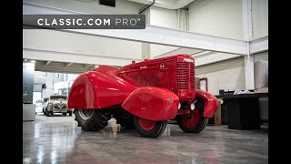 CLASSIC.COM Pro - 1947 McCormick Deering Tractor - Walk around