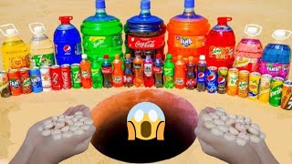 Experiment: Giant Coca Cola, Fanta, Sprite and Big Pepsi, Chupa Chups vs Mentos Underground