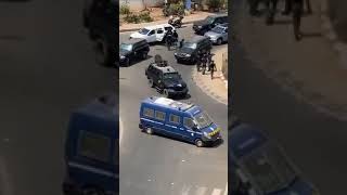 Ousmane Sonko arrêté pour trouble à l'ordre public... regardez le film de l'arrestation !