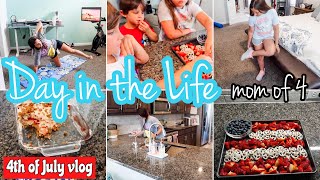 DAY IN THE LIFE MOM OF 4 // BAKING, COOKING & CLEANING // MOM MOTIVATION