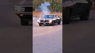 The Pontiac drifts beautifully #pontiac #pontiaclemans #drift #musclecar