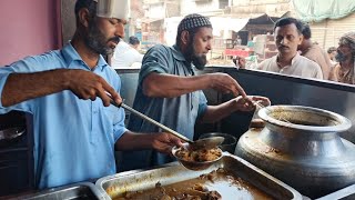 Famous Usman Bhai Paye and Chicken Rice | Street Food of Pakistan