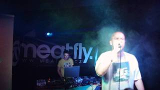 STEPPA STYLE INNA JUNGLE (TOUR 2011 LIVE IN OPAVA)