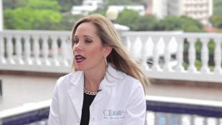 ENTREVISTA A GLYNNIES REYES DERMATOLOGA ( ACNE EN ADULTOS )