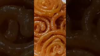 Crispy juicy Jalebi in 5 minutes!! #shorts /recipe link in comments..