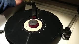 Как почистить виниловую пластинку. How to clean vinyl.