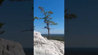 Top Of The Crack Killarney #hikeontario #hiking #hikingroutes #ontarioadventurers