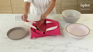 Aplat Single Layer Dish Tote fits more than just pies.