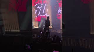 *vertical video* Sum 41 - 'Fat Lip' clip (Dublin, June 2024)