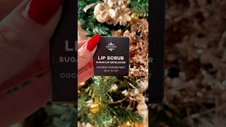 'Tis the season for soft, kissable lips! ❄️💋  #lipcare #lipcaresecret