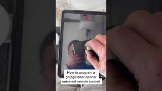 Garage Door Opener. Howto Reprogram Universal Opener..!  👍