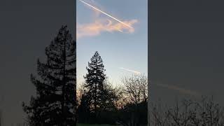 Plane dumping fuel in SanJose California