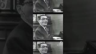 Irving Berlin plays one of his iconic tunes on the first piano he owned ft. a transposing keyboard.