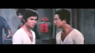 He has nothing but Kung Fu (1977) trailer