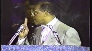 Minister Farrakhan speaking on Malcolm X going to Mecca and White muslims