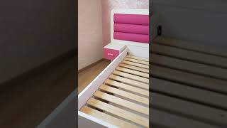 غرفة النوم للبنات Girls' bedroom