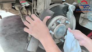 Hyundai H-1 brake pad change #viralvideo #hyundai