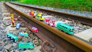 Merakit Mainan Kereta Api Thomas And Friends, Plarail S-21 Series JR Kyushu Yufuin No Mori