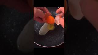 #shorts Fried Egg#shorts#satisfying#viral#trending#youtubeshorts@amoremaria