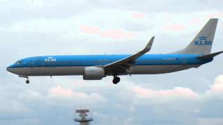 22MAR15 Lisbon Airport B737-9K2 PHBXP KLM1693 landing from AMS (Amsterdam-Netherlands)