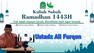 Kegiatan kuliah subuh di masjid Nasrul haq Al islamy