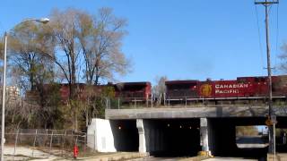 CP coming east out of milwaukee