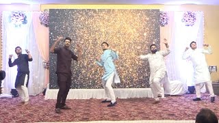 Mauja Hi Mauja | Friends Dance Choreography | Sangeet Choreography | Shahid | Kareena | Jash Shah |